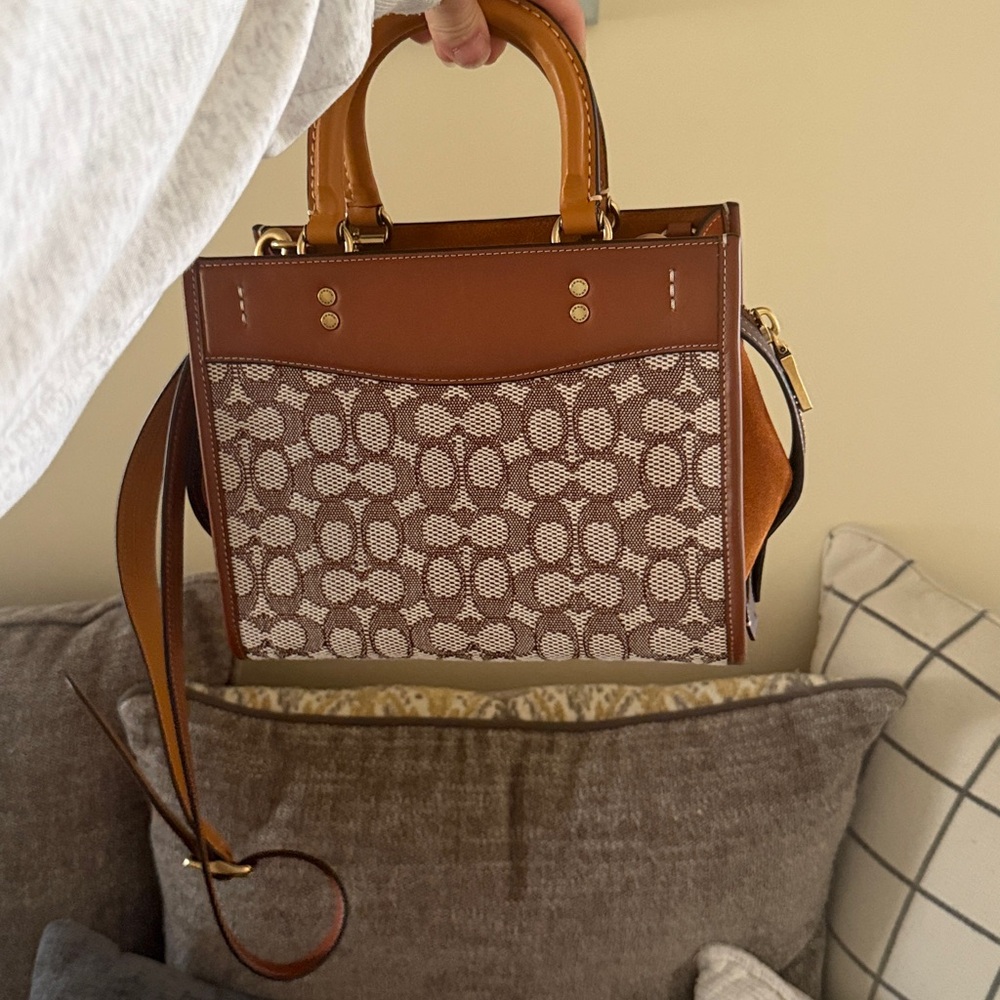 Brown and Tan Women's Handbag - Picture 2 of 13